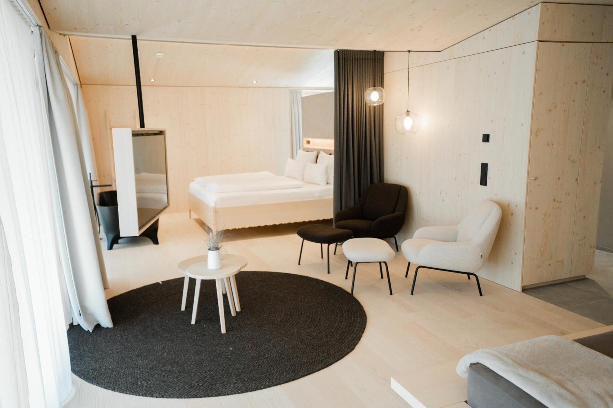 Amrai Suites Schruns Екстериор снимка