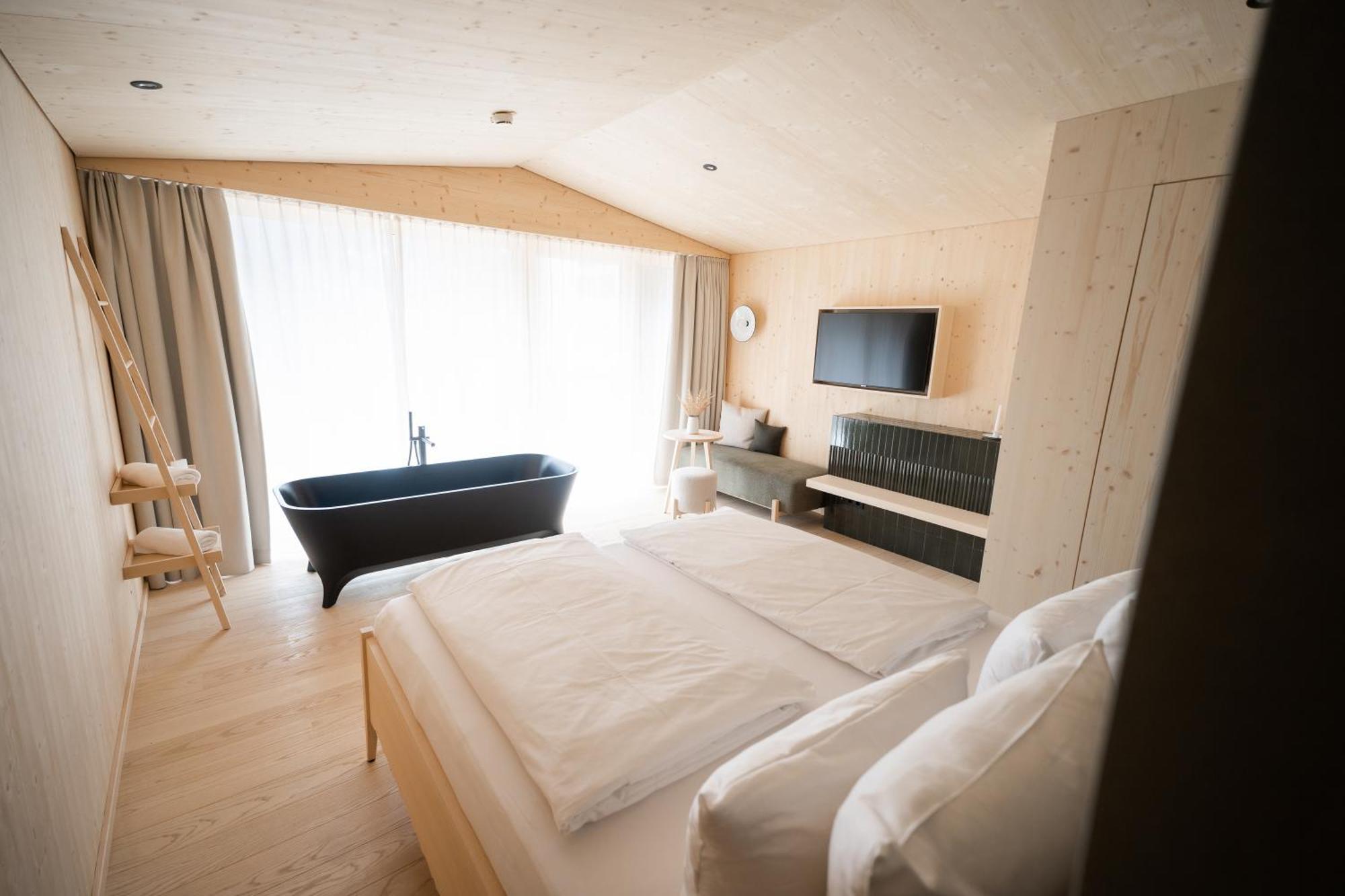 Amrai Suites Schruns Екстериор снимка