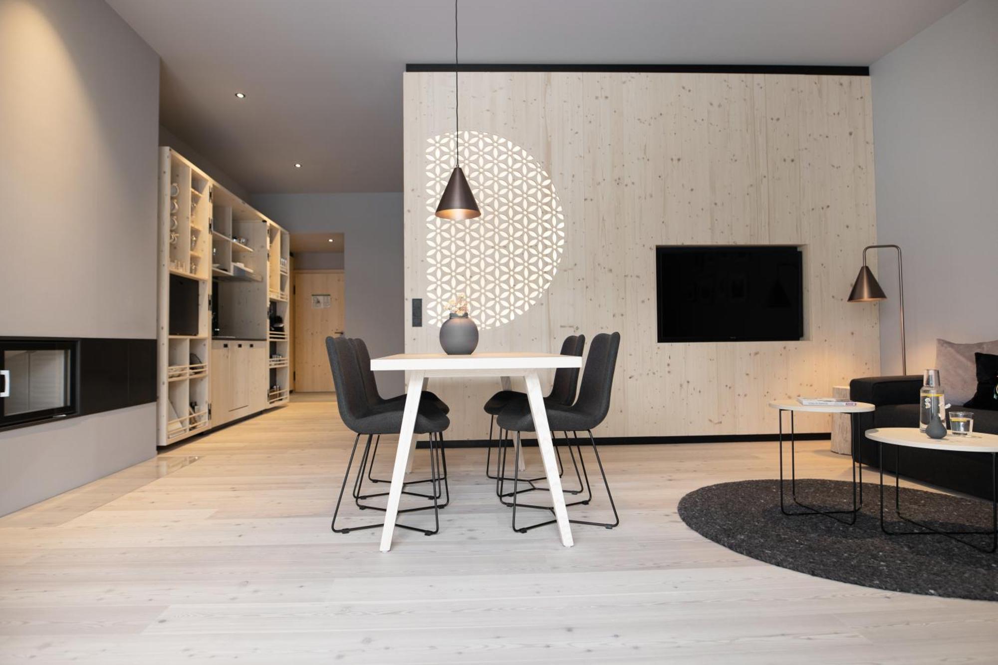 Amrai Suites Schruns Екстериор снимка